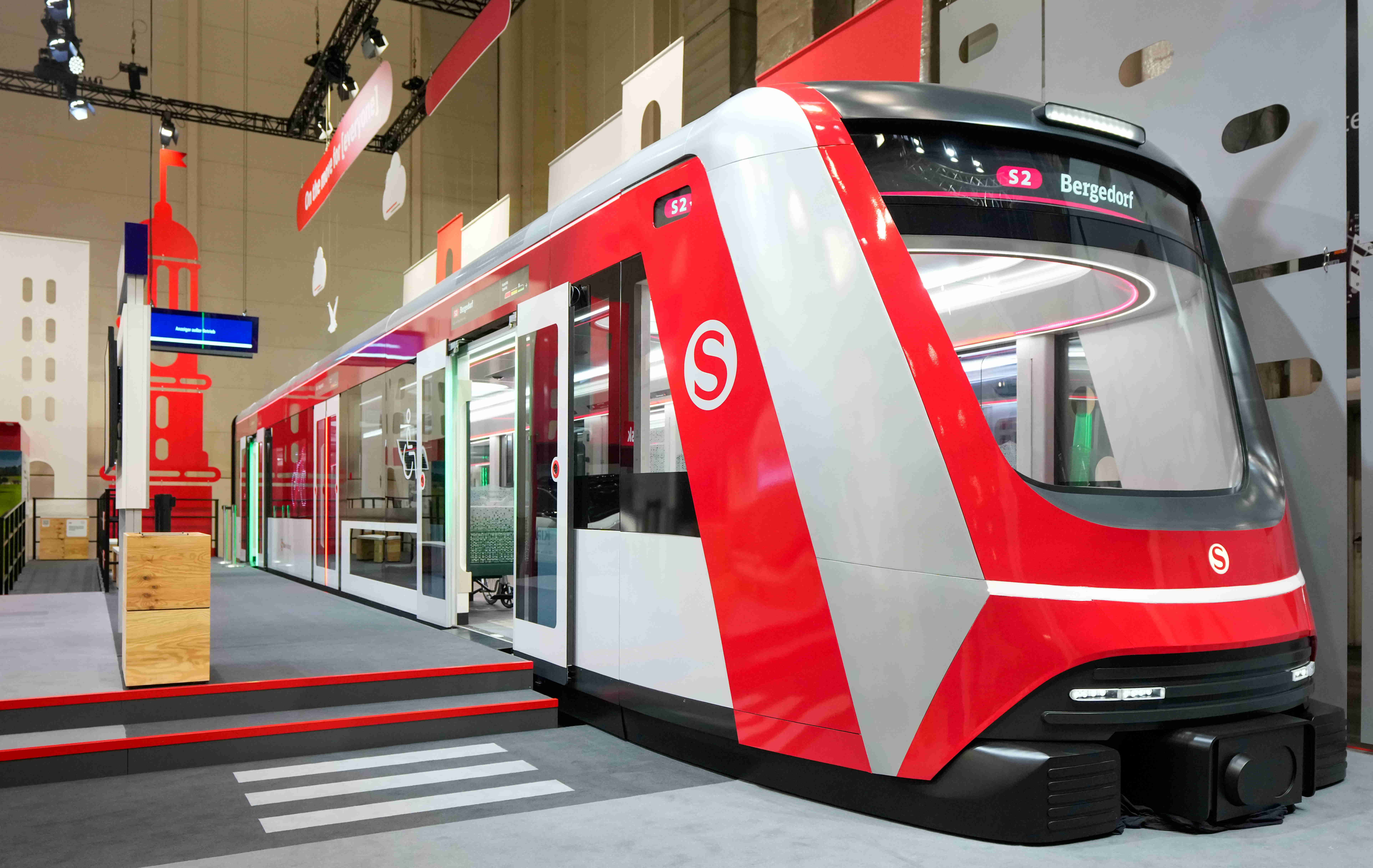 達(dá)擎與德國鐵路旗下漢堡城市快捷合作全新節(jié)能概念列車